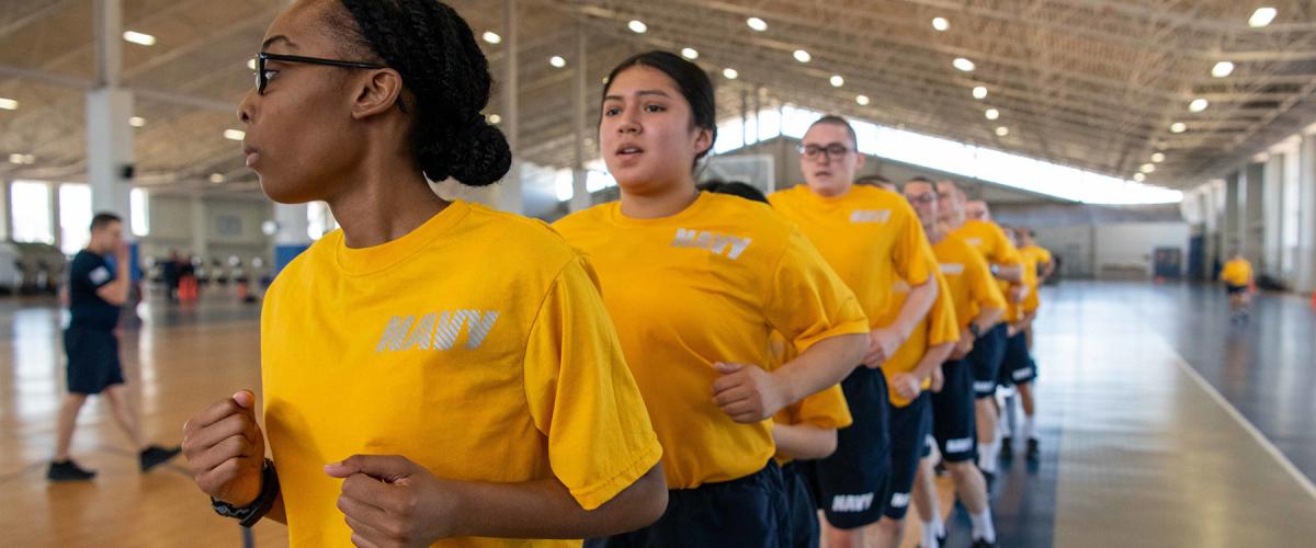 Recruits train during their first weeks of boot camp at U.S. Navy Recruit Training Command in Great Lakes, IL. A specialized set of physical fitness requirements tailored to specific jobs would increase the Navy’s ability to meet its recruiting goals.