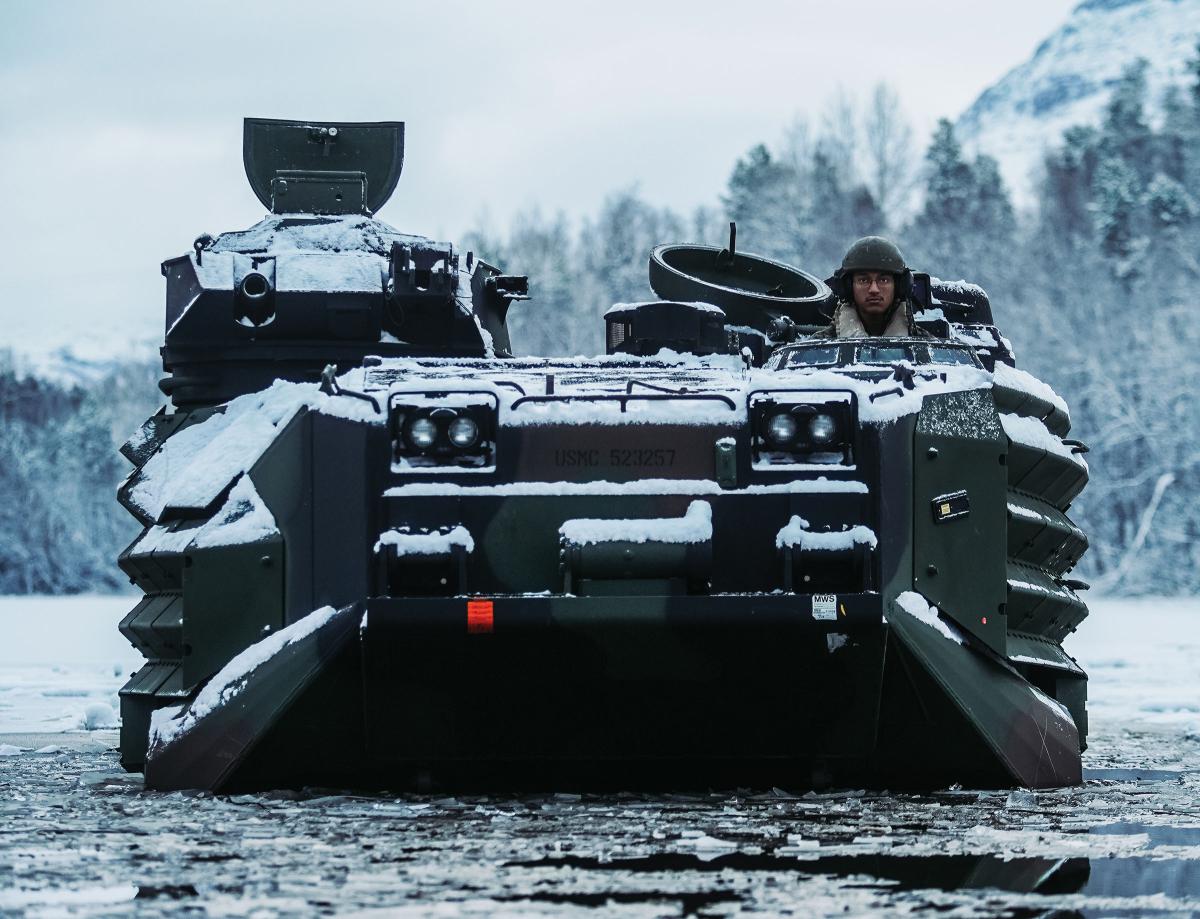 Amphibious assault vehicle